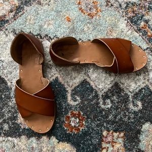 Universal Threads Brown Sandals